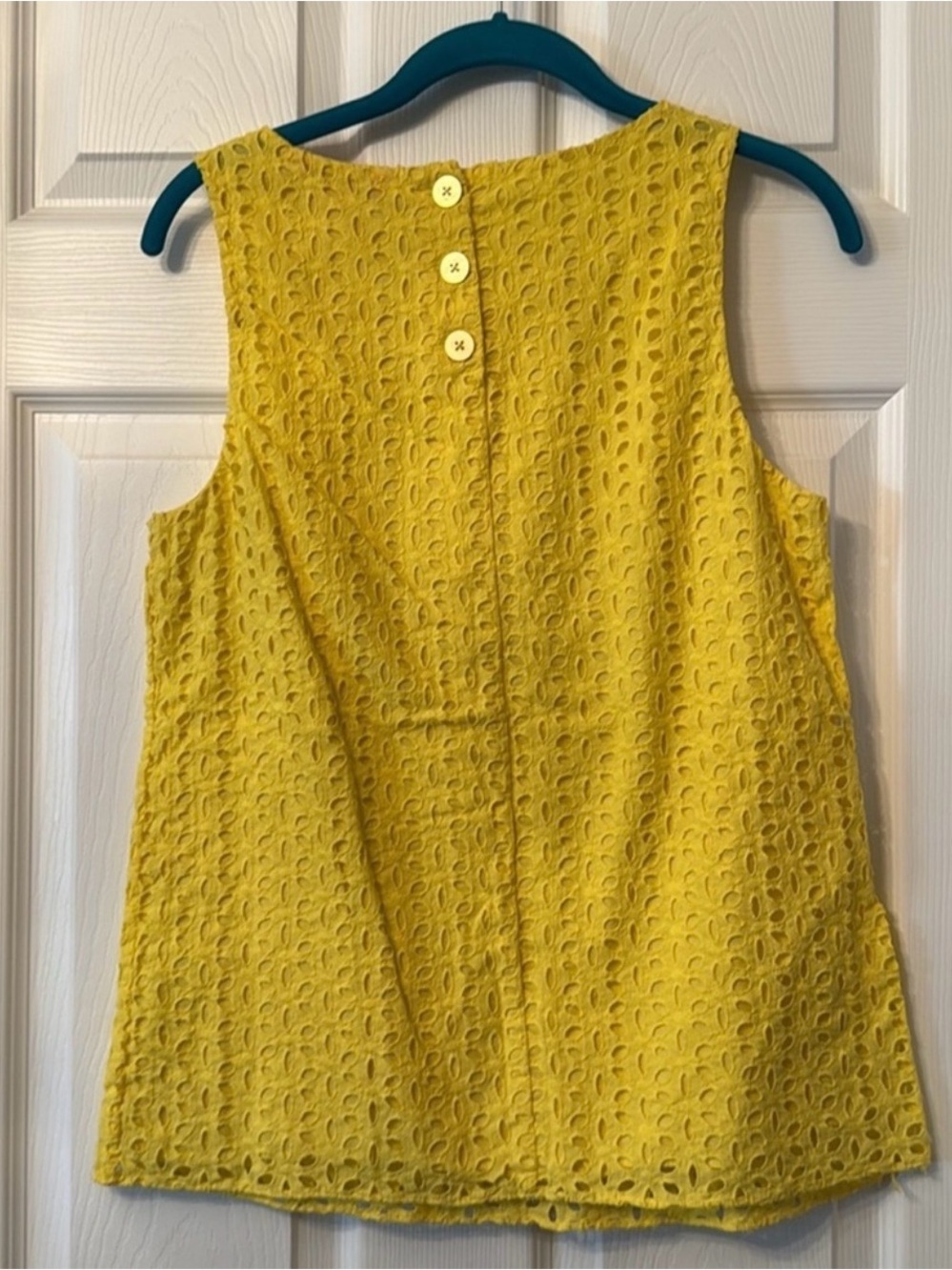 Lilly Pulitzer Bright Yellow Eyelet Sleeveless Tank Medium - Picture 2 of 5